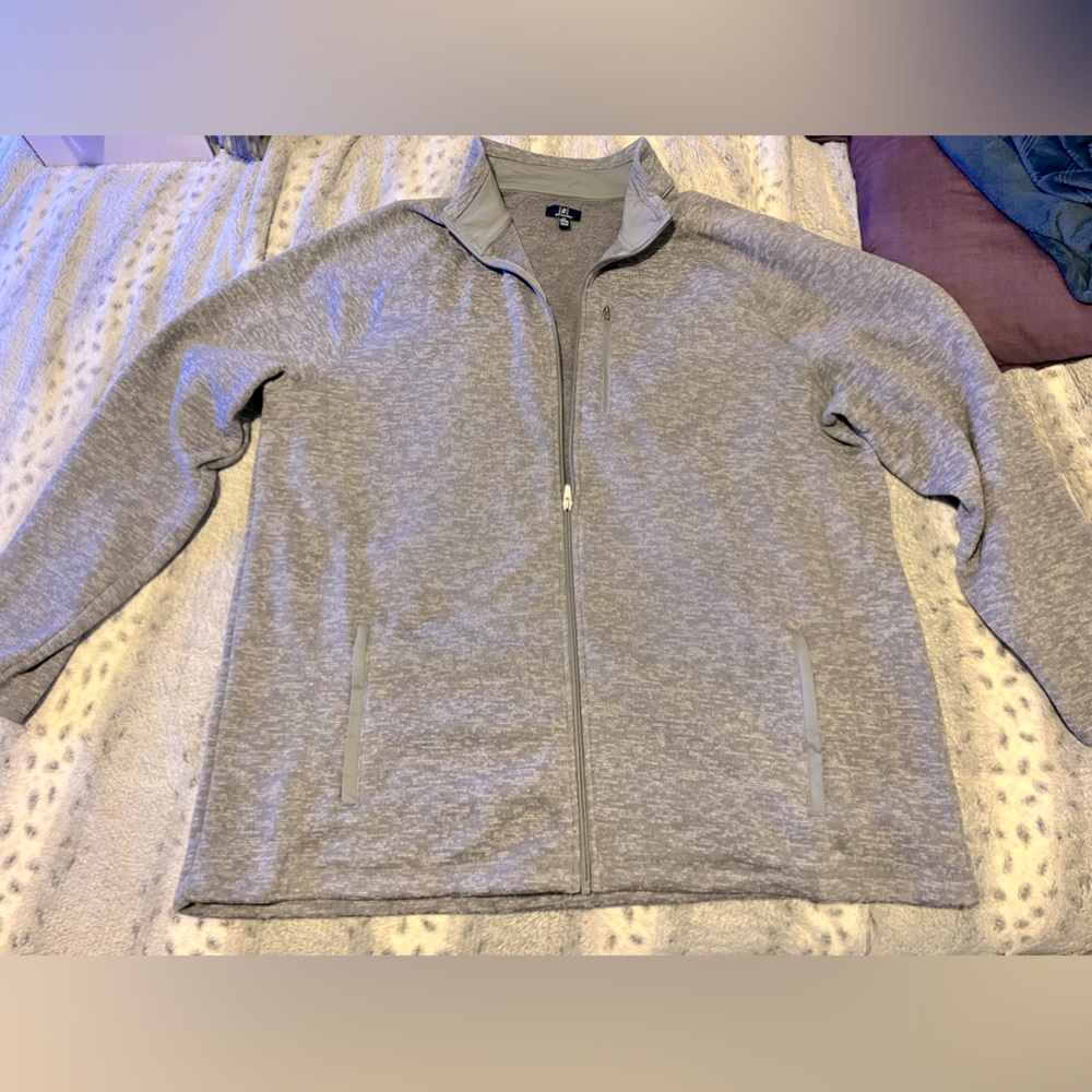 Mens gray 3XL sweatshirt by George with 3 zippered pockets
